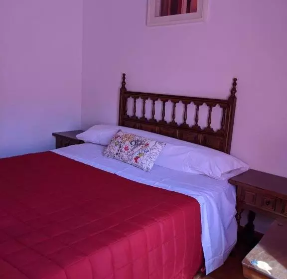 پانسیون Hostal Casa Chore By Gaiarooms