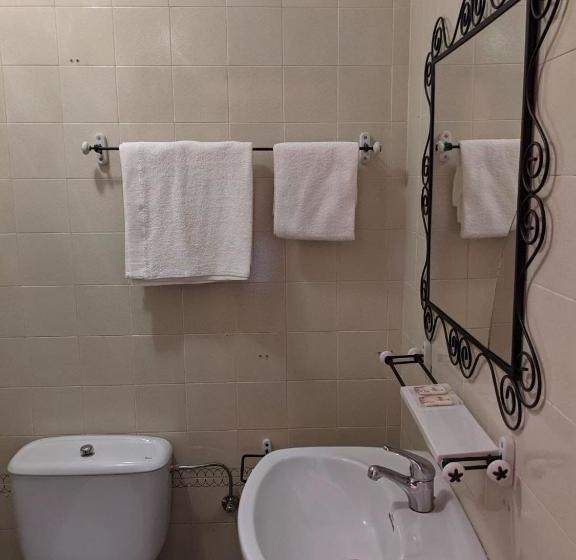 بنسيون Hostal Casa Chore By Gaiarooms