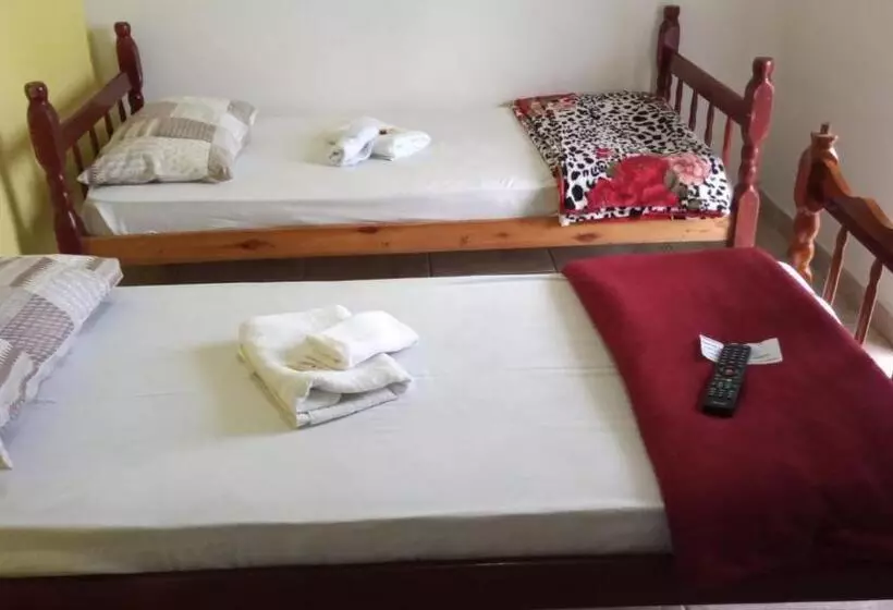 Majatalo Pousada Ju&ju à 400 Mts Da Praia