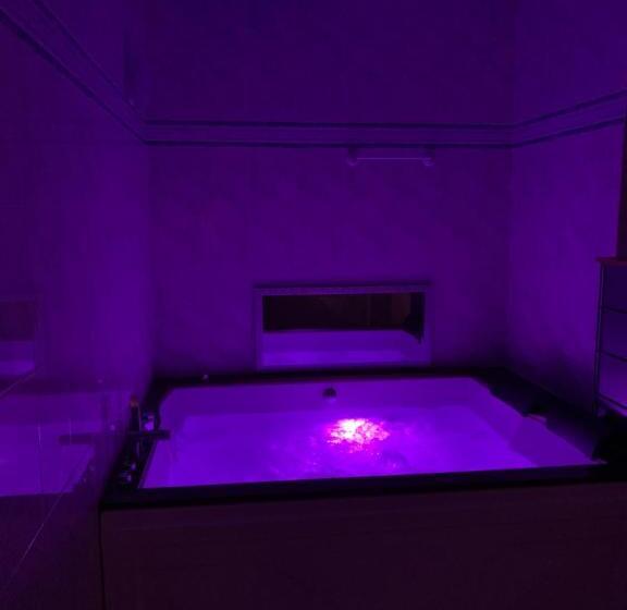 پانسیون Relax And Pool Apartments Novi Sad