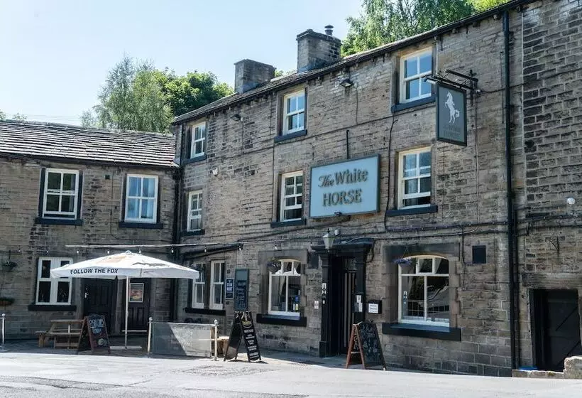 ユースホステル The White Horse Inn