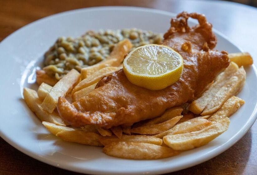 فندق صغير The White Horse Inn