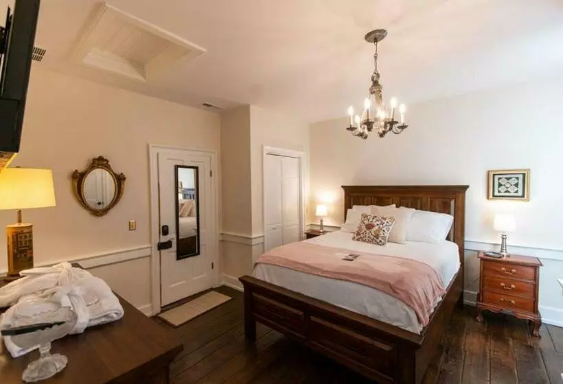 ユースホステル Thomas Rose Inn