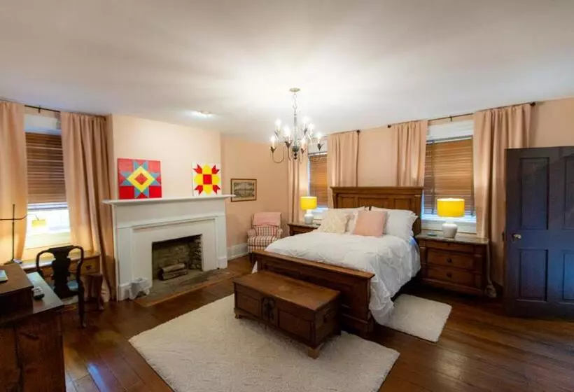 ユースホステル Thomas Rose Inn