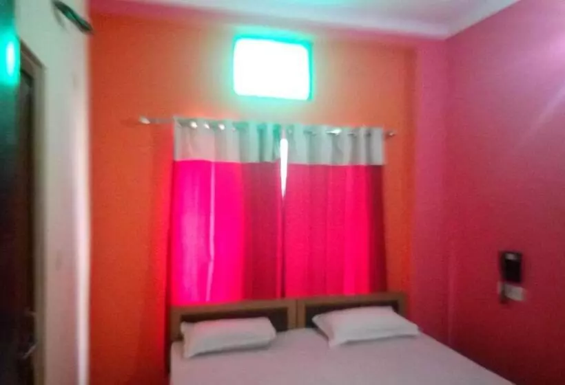 هتل Goroomgo Kashi Inn Varanasi