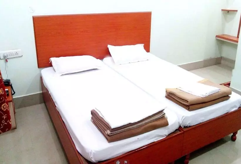 هتل Goroomgo Kashi Inn Varanasi