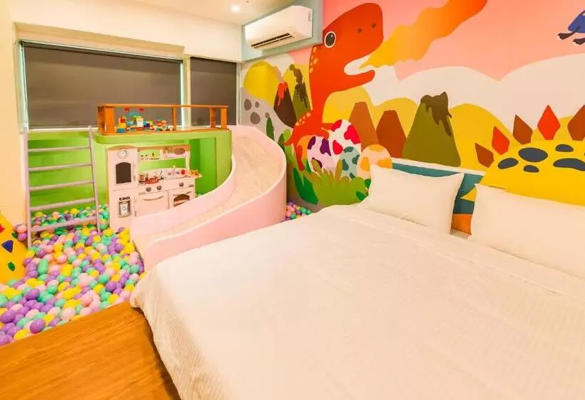 هتل 閣樂親子旅宿kids Fun