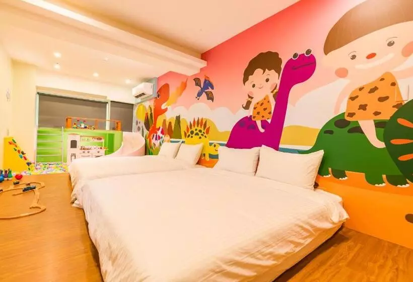 هتل 閣樂親子旅宿kids Fun