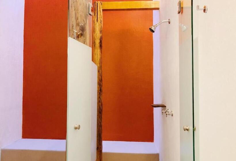 בית מלון כפרי Posada La Manzanilla