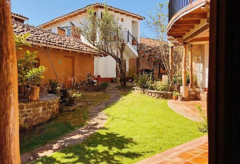 בית מלון כפרי Posada La Manzanilla