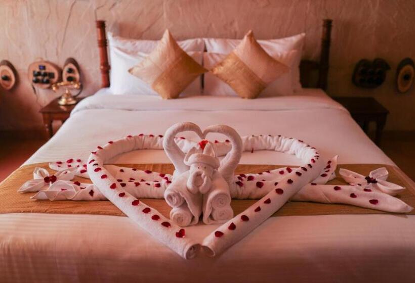 Отель Puratan Qila