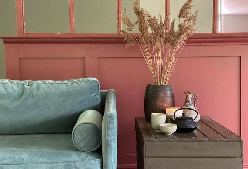 호텔 Rallarhustruns