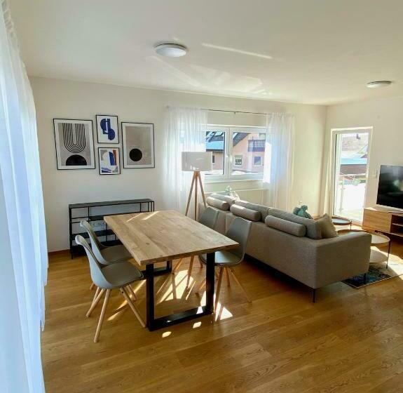 בית מלון כפרי Schoko Apartments