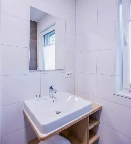 Hotelli Schoko Apartments