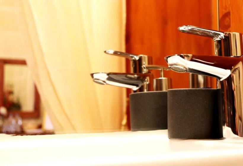 Il Bàrraġ Farmhouse B&b Gozo Traditional Hospitality