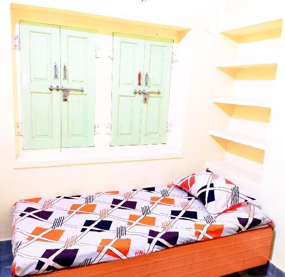 Auberge Hôtelière Happiness Stay