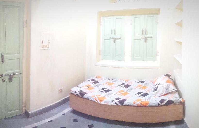 Auberge Hôtelière Happiness Stay