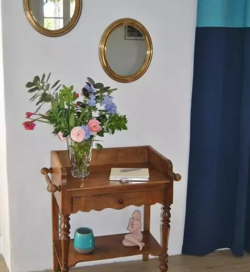 Aamiaismajoitus (B&B) Ker Liviou