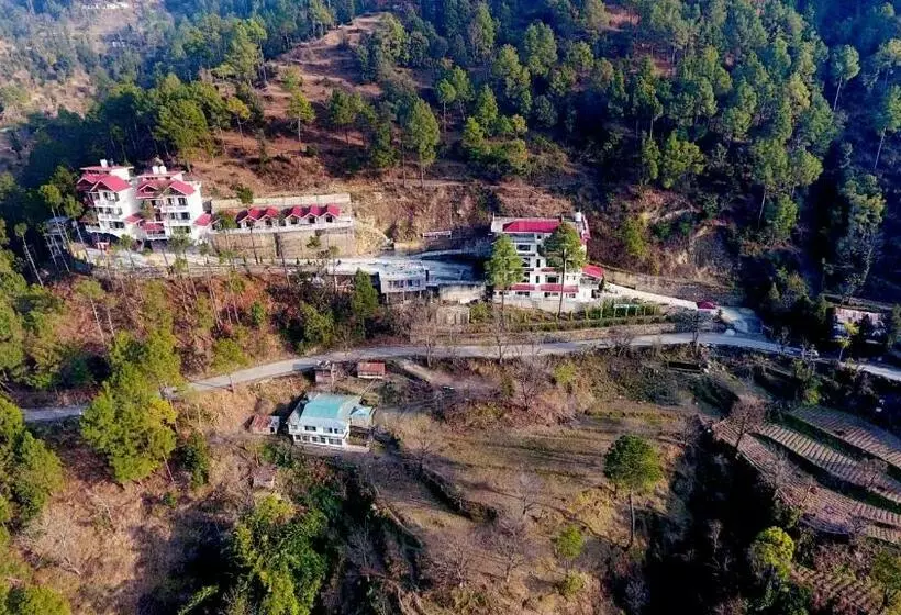 Hotelli Chail Village Retreat
