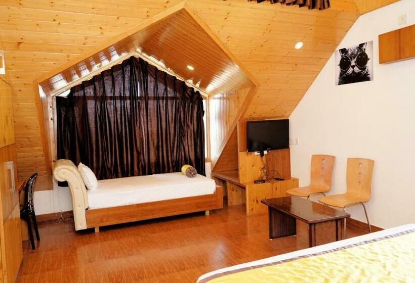 בית מלון כפרי Chail Village Retreat