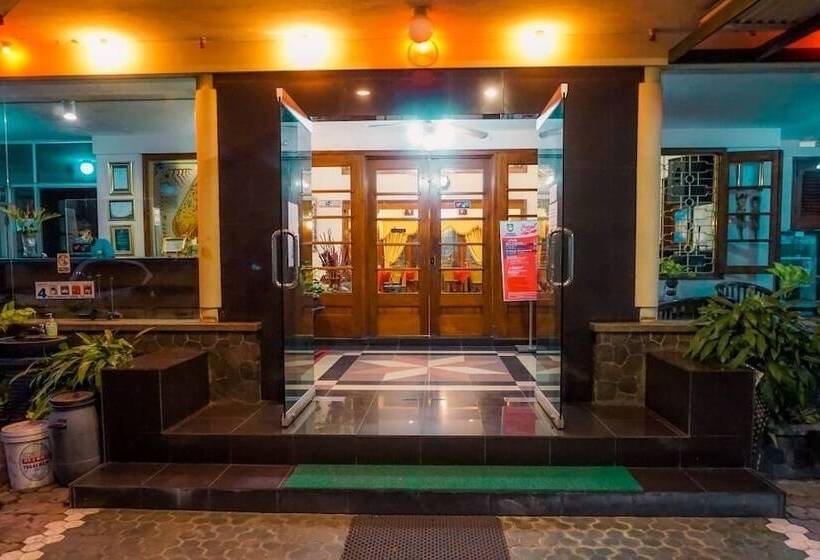 Hotell Mandala Wisata