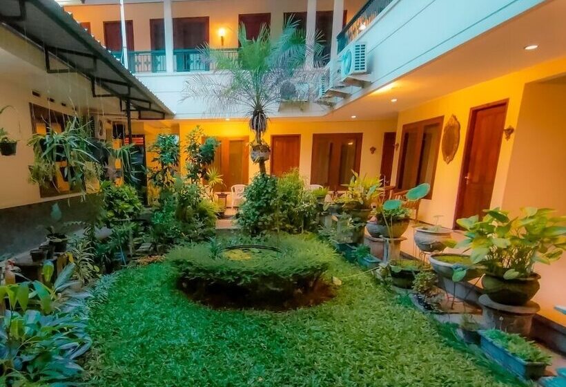 Hotell Mandala Wisata