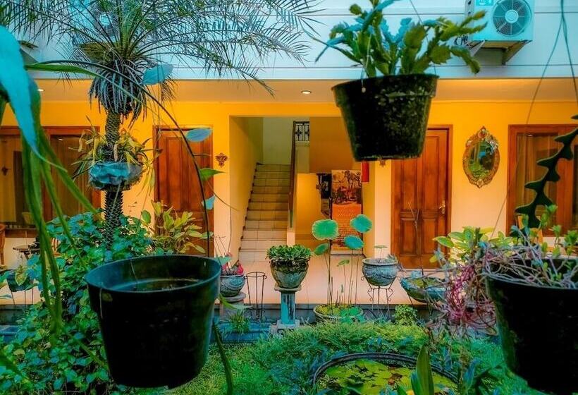 Hotell Mandala Wisata