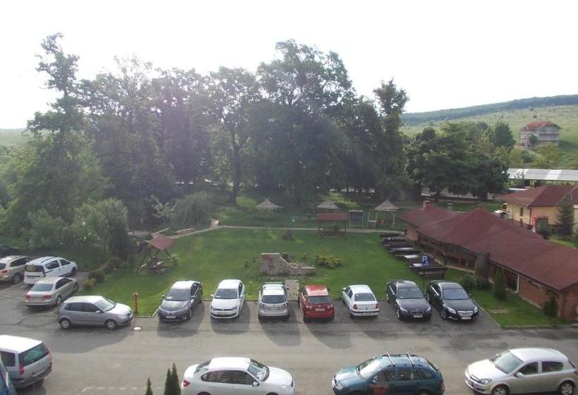 هتل Muncel Băile Felix