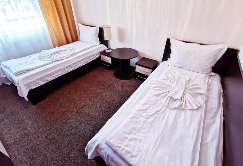 هتل Muncel Băile Felix