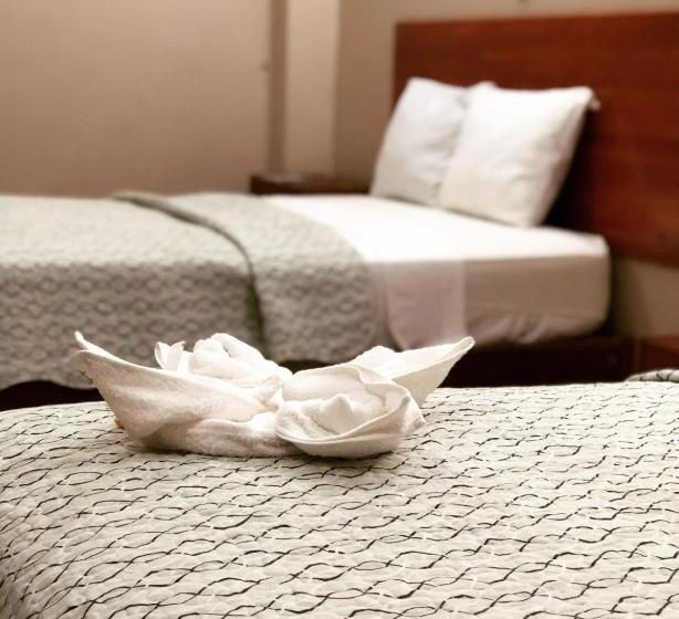 בית מלון כפרי Selva Dorada