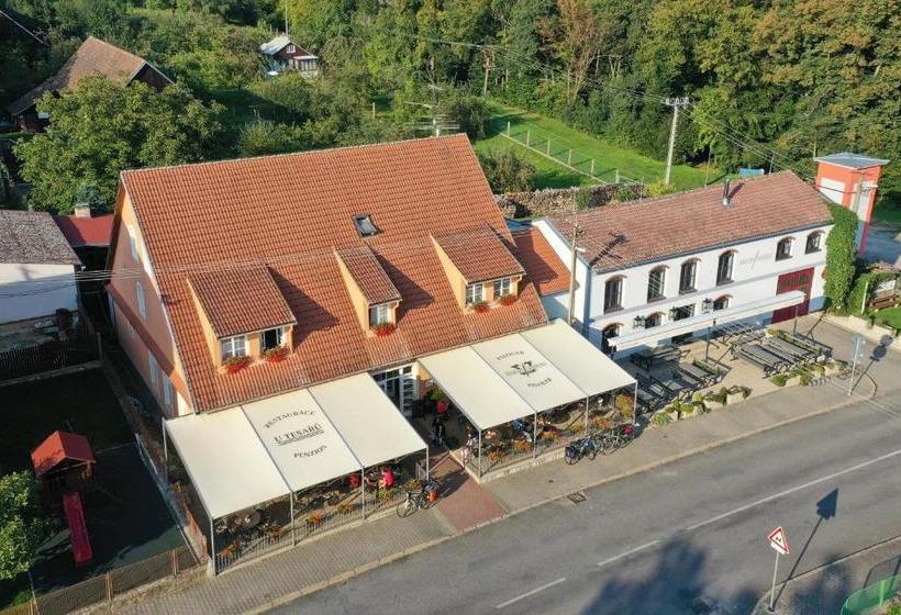 Пансион Penzion U Tesaru
