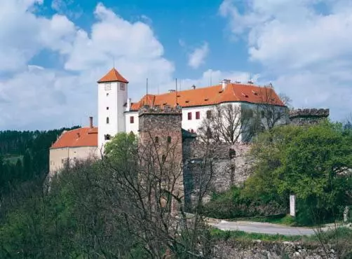 ペンション Penzion U Tesaru