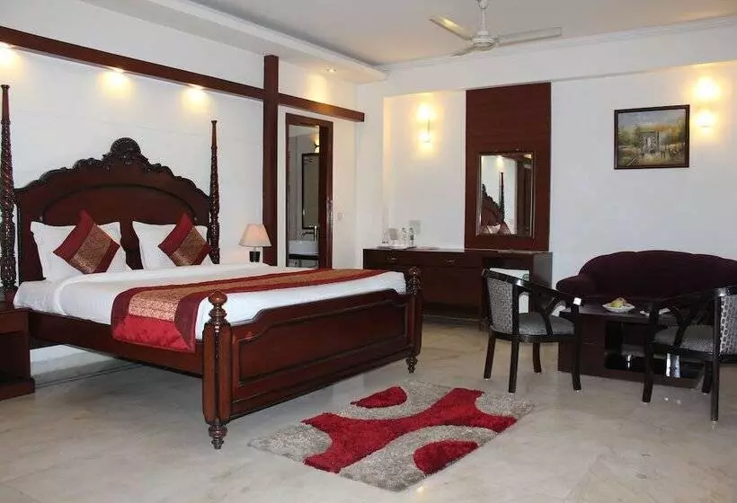 Hotel Comfort Zone Greater Kailash
