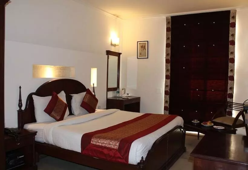 Hotel Comfort Zone Greater Kailash