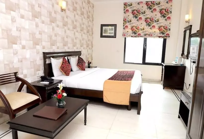 Hotel Comfort Zone Greater Kailash