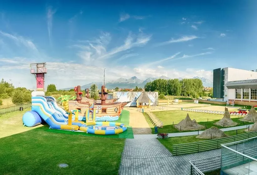 هتل Aquacity Mountain View