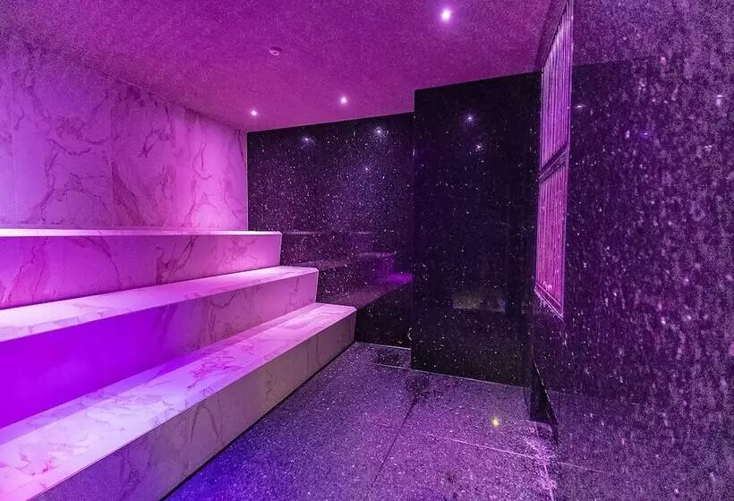 هتل Aquacity Mountain View