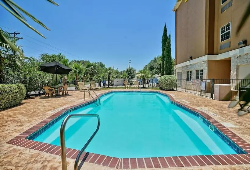 酒店 Comfort Inn & Suites Texas Hill Country