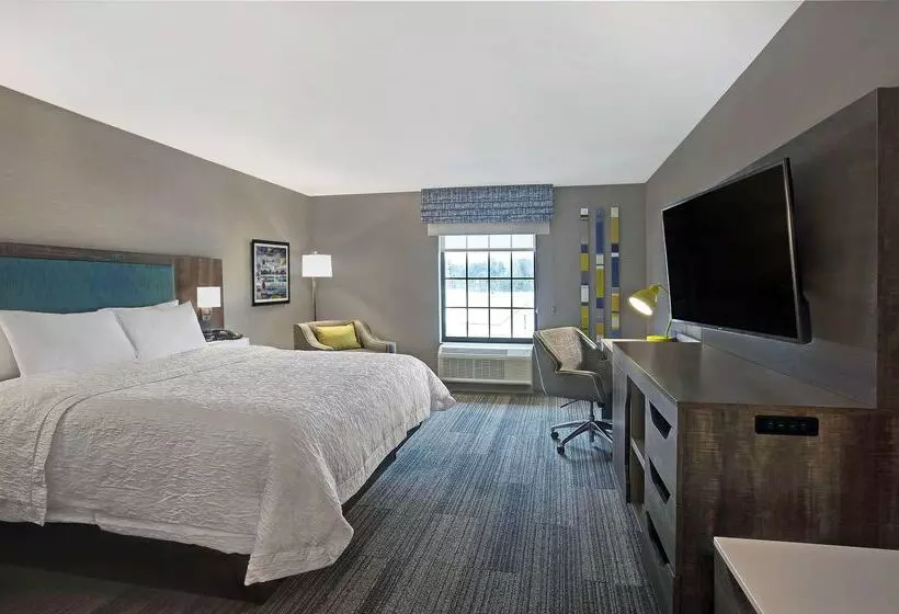 فندق Hampton Inn Westfield