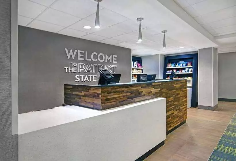 فندق Hampton Inn Westfield