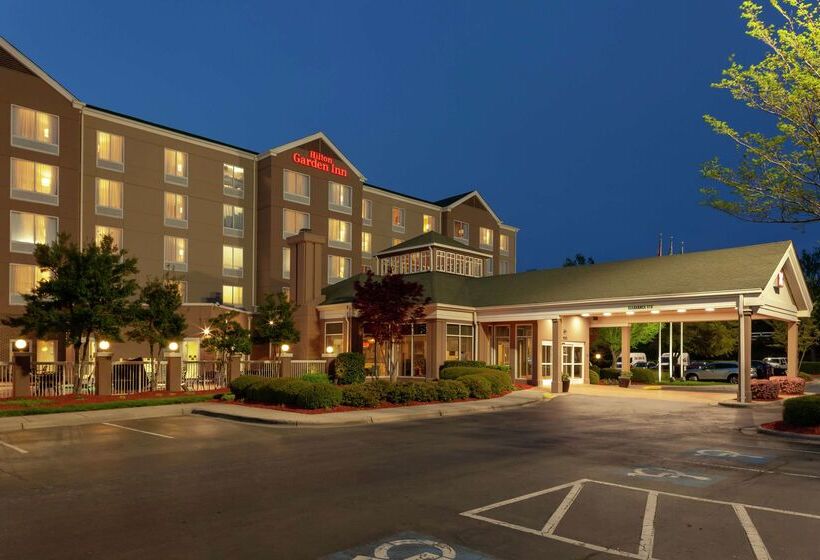 فندق Hilton Garden Inn Charlotte North