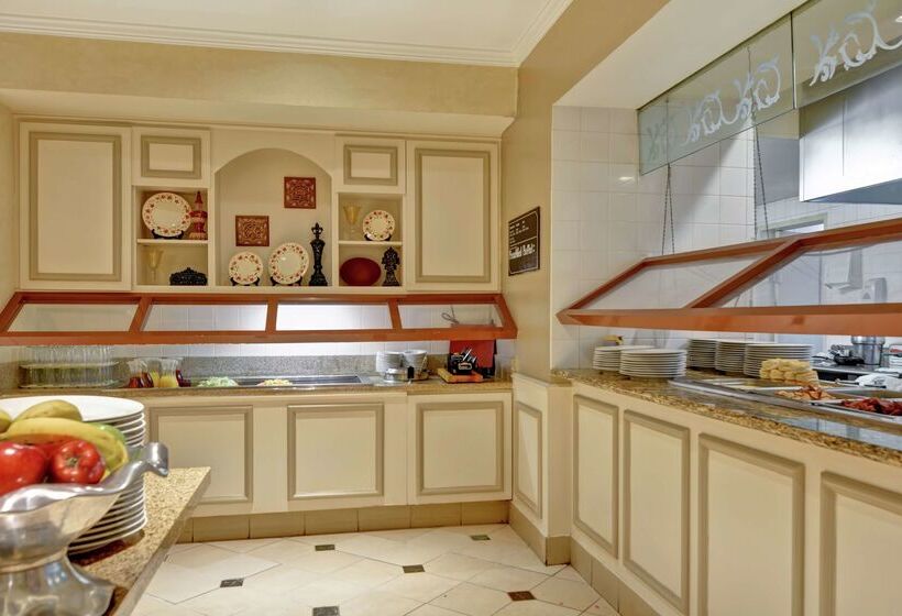 Отель Hilton Garden Inn Oshkosh