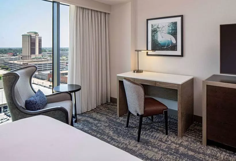 هتل Hilton Shreveport