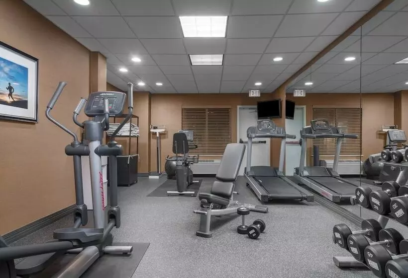 Holiday Inn Express Hotel & Suites Ames, An Ihg