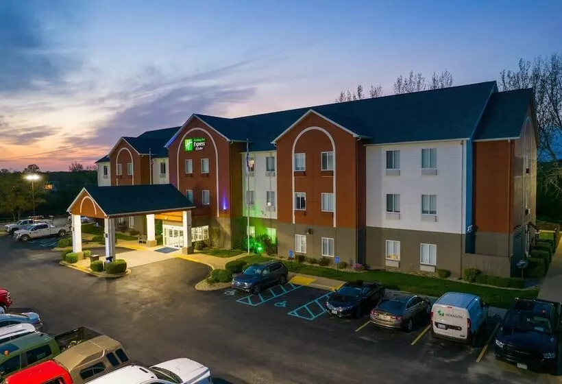 Holiday Inn Express Hotel & Suites Bedford, An Ihg