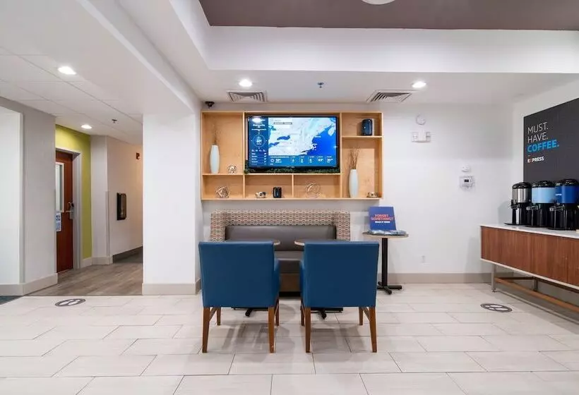 Holiday Inn Express Hotel & Suites Bedford, An Ihg