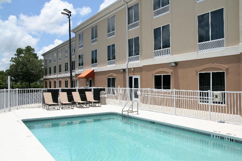 Holiday Inn Express Hotel & Suites Brooksville West By Ihg