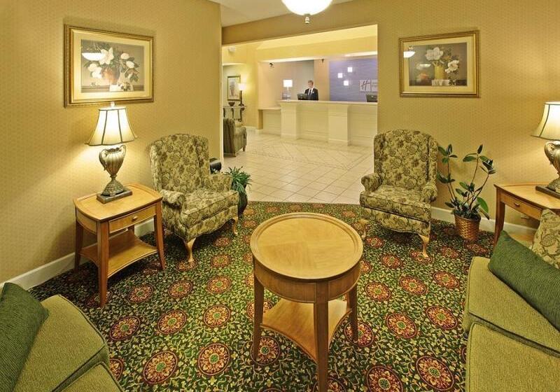 Holiday Inn Express Hotel & Suites Magnolia Lake Columbia By Ihg