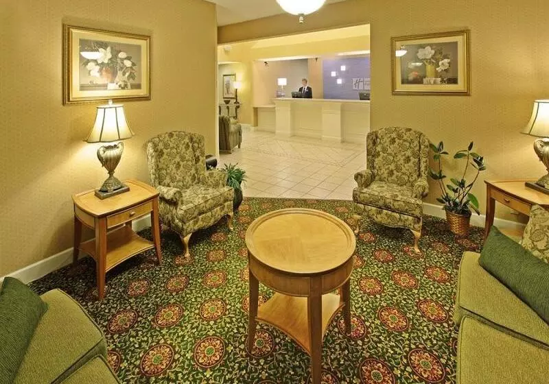 Holiday Inn Express Hotel & Suites Magnolia Lake Columbia By Ihg