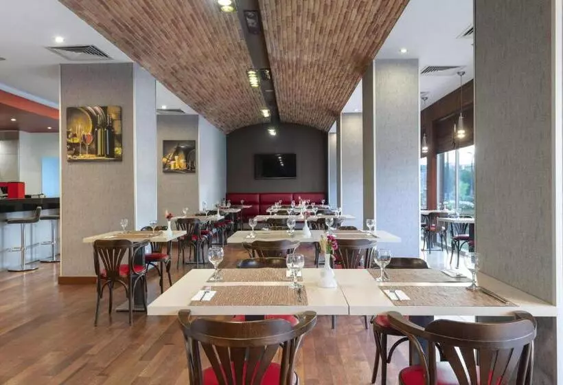 호텔 Ibis Eskisehir